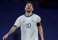 Arjantin teknik direktörü Lionel Scaloni'den Messi açıklaması