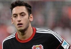 Çalhanoğlu'ndan Fatih Terim'e çağrı