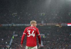 Crystal Palace, Manchester United'dan Donny van de Beek'i istiyor