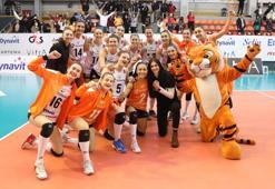 Eczacıbaşı Dynavit, Uralochka Ekaterinburg'a set vermedi: 3-0