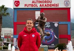 Enis Destan'dan Altınordu'ya anlamlı veda