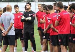 Adanaspor'da Horoz mesaisi