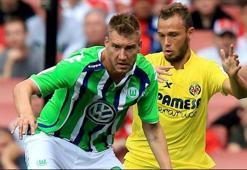 Galatasaraylı yöneticiden Bendtner açıklaması