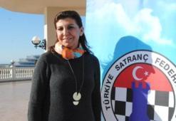 Satrançta Tulay rüzgarı!
