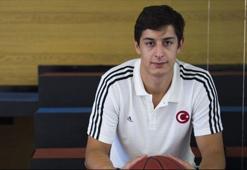 Samet Geyik çıkarıldı