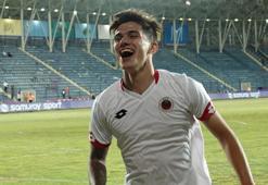 Berat Ayberk Özdemir: Süper Lig'e çıkmak istiyoruz