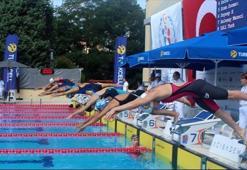 Yüzücülerden 13 Türkiye Rekoru