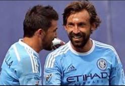 Pirlo'dan ilk asist!