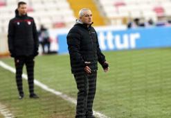Rıza Çalımbay: 1-2 tane daha gol bulmamız gerekiyordu