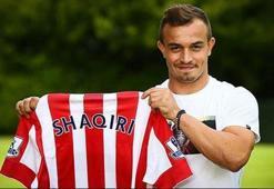 Xherdan Shaqiri, Stoke City'de!