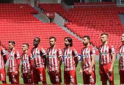 Samsunspor yıldızlarıyla vedalaşıyor