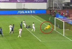 Handanovic'ten müthiş kurtarış!