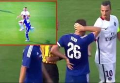 Zlatan'dan Terry'e acımasız dirsek!