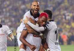 "Beşiktaş'ın transfer etmesi için Babel, Quaresma ve Lens'in..."
