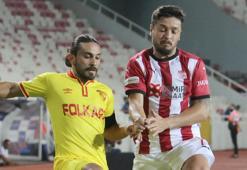 Göztepe evinde 3'te 3 peşinde