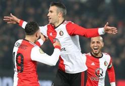 Van Persie sakatlandı!