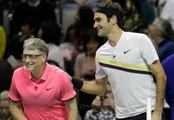 Roger Federer ile Bill Gates tenis oynadı!