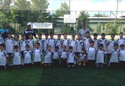 Sarıyer Futbol Okulu'na ilgi büyük