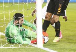 Galatasaray'ın kalesi çöktü