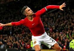 "Van Persie sağlık kontrolünde!"