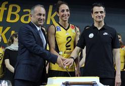 Şampiyon VakıfBank basınla buluştu
