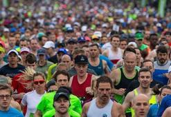 Düsseldorf Maratonu'nda Türk atletler yarıştı
