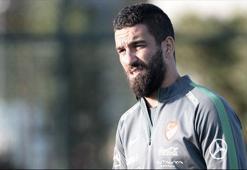 Arda Turan önce PSG'ye sonra Barça'ya!