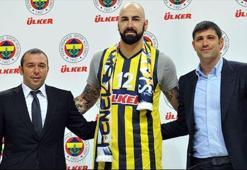 Fenerbahçe Ülker, Antic'e imza attırdı