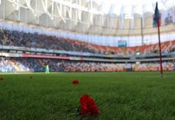 Adana Demirspor taraftarları Ahmet Çalık'ı unutmadı