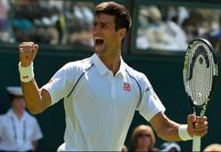 Djokovic ve Serena galibiyetle başladı