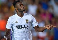 Galatasaray'a transfer müjdesi! Batshuayi'den flaş gelişme!