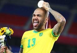 38 yaşındaki Dani Alves, Brezilya Milli Takımı'na çağrıldı
