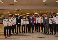 Dünya üçüncüsü özel sporcular yurda döndü