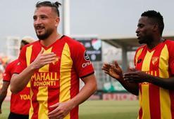 Göztepe'de Ghilas, Demba Ba'yı aratmadı