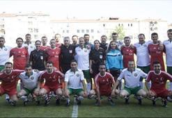 Türk ve Bulgar hakemler dostluk maçı oynadılar