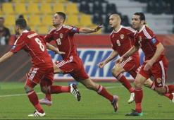 40 metreden akıl almaz gol