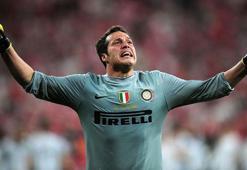 Julio Cesar futbolu bıraktı