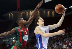 Anadolu Efes 95-92 Pınar Karşıyaka