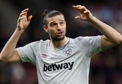 Galatasaray'ın gündemindeki Andy Carroll'dan transfer açıklaması!