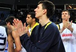 Fener'den rahat galibiyet: 97-72