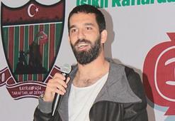 Arda Turan: Bazen alttan alır konuşurum bazen de atar tutarım
