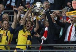 Arsenal 4-0 Aston Villa