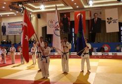 Uluslararası Nazım Canca Ümitler Judo Şampiyonası ilk gününde Türkiye 14 madalya kazandı