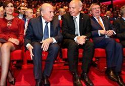 FIFA'ya kırmızı kart!