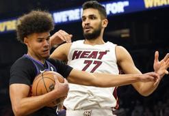 Ömer Faruk Yurtseven'den NBA tarihine geçen ribaunt rekoru