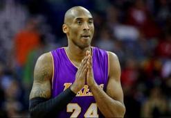 Kobe Bryant sezonu kapadı!