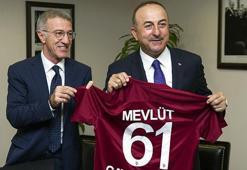 Trabzonspor Başkanı Ağaoğlu'ndan Bakan Çavuşoğlu'na ziyaret