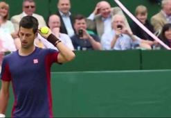 Djokovic'ten gülme krizine sokan Sharapova taklidi!