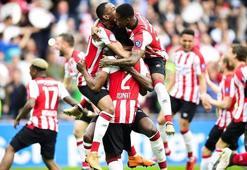 Hollanda'da şampiyon PSV!