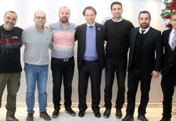 TSYD İzmir Şubesi'nde 3'üncü Okumuş dönemi